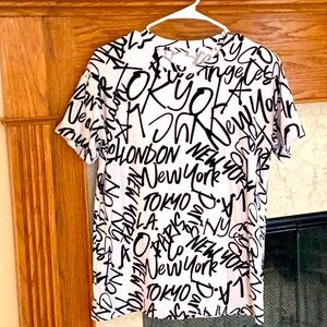 Streetwear Society women’s small t-shirt